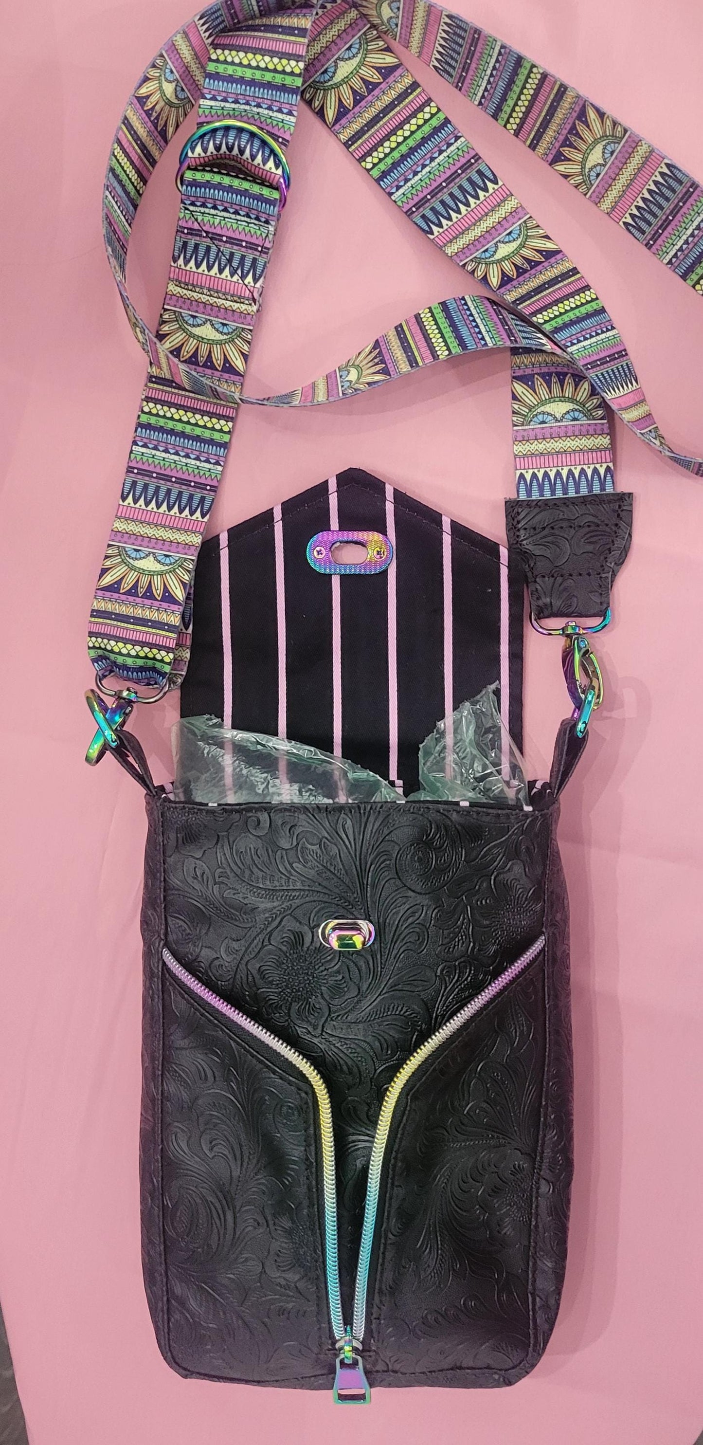 Anika Crossbody