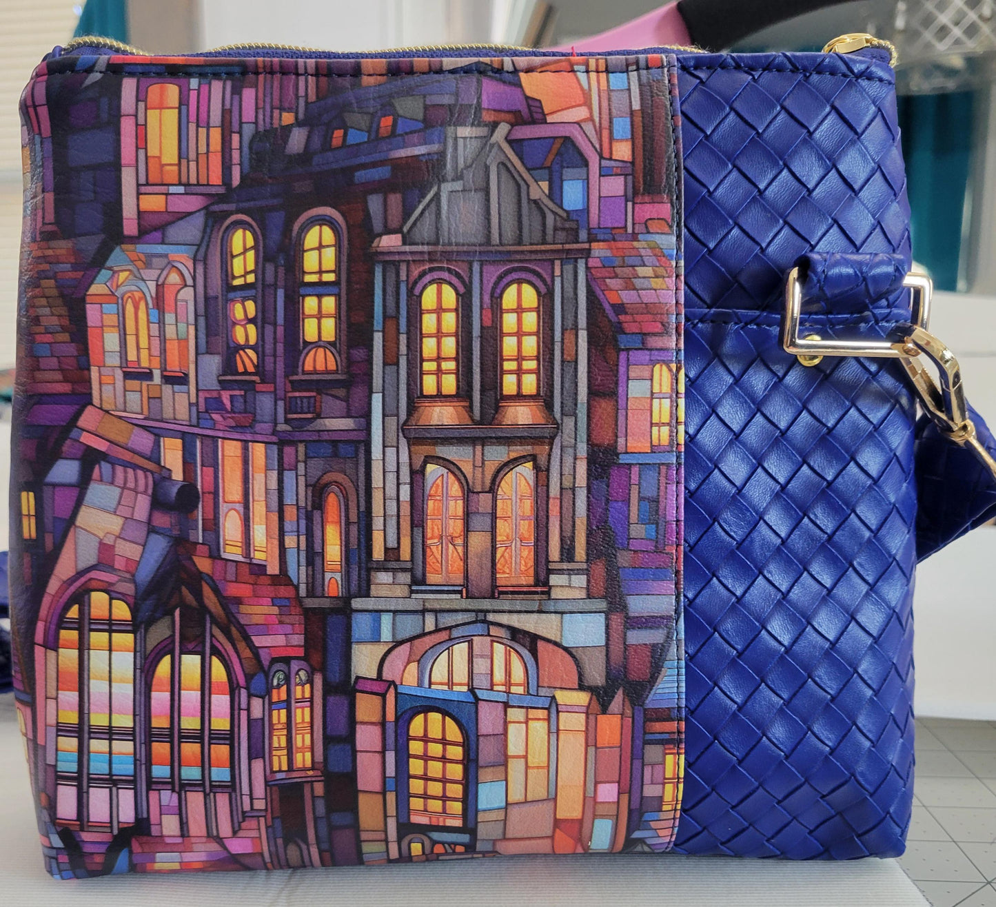 Magical Luna crossbody bag