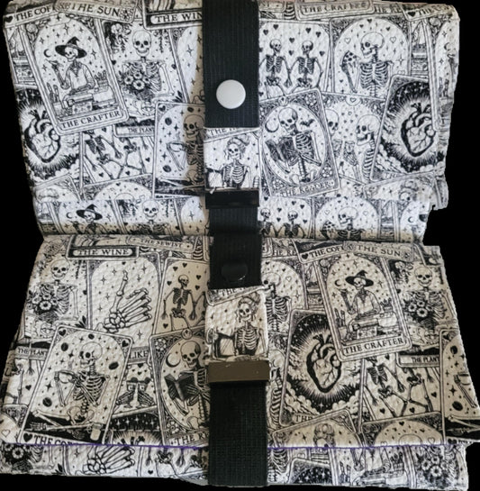 Tarot card wallet