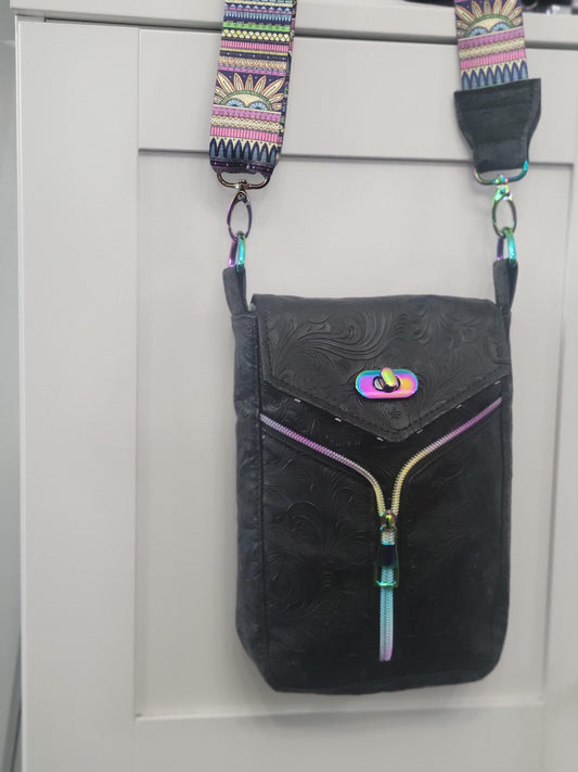 Anika Crossbody